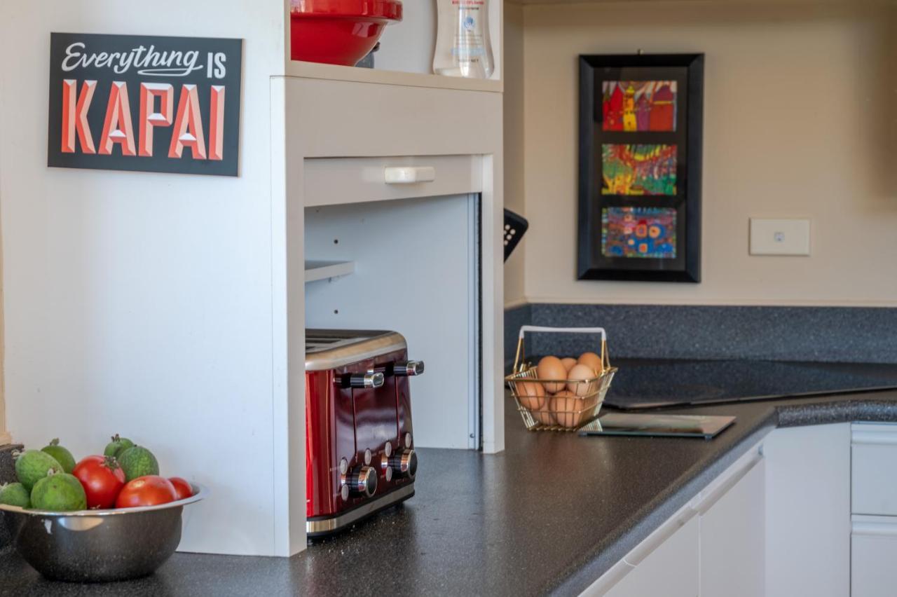 Rose On The Bay - Akaroa Holiday Home מראה חיצוני תמונה